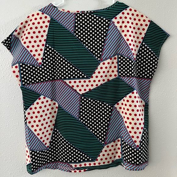 Shein Key Neck Top - Picture 4 of 4